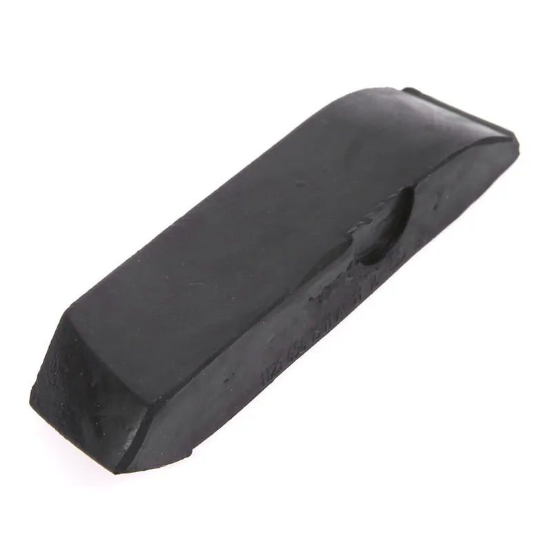 Achat Immédiat Protection couvercle pignon pour tronçonneuse Stihl 046AV MS460